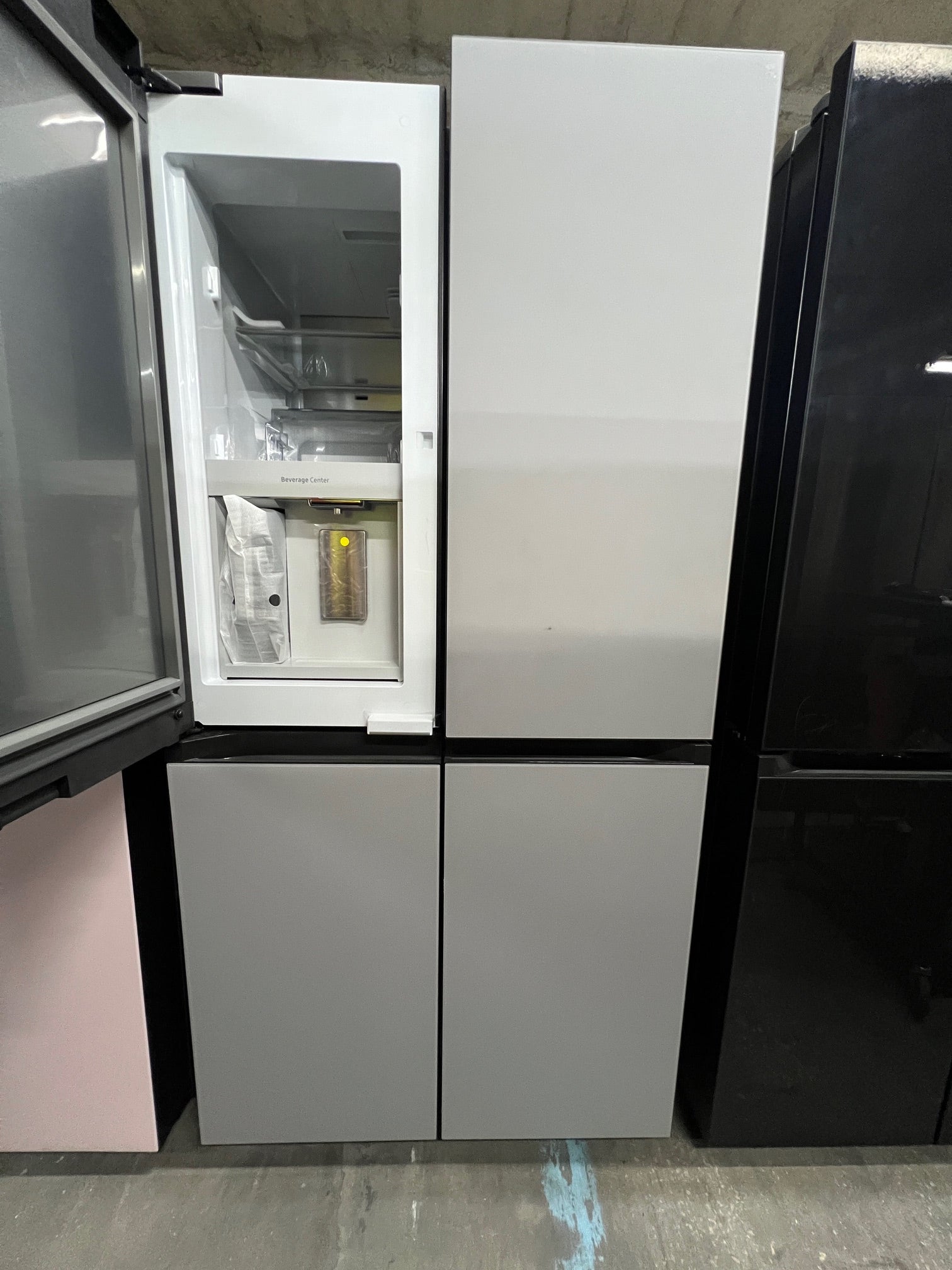 Samsung Bespoke 29 cu. ft. 4 - Door Matte Grey